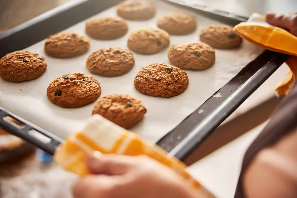 Discover the secrets to baking perfect mini chocolate chip cookies with our step-by-step guide, variations, and pro tips. Bake, share, and enjoy!