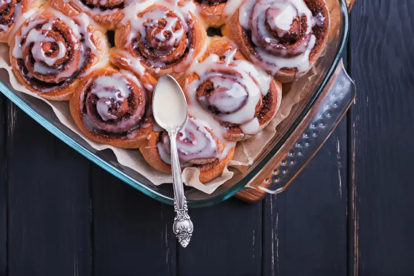 Strawberry Cinnamon Rolls Recipe